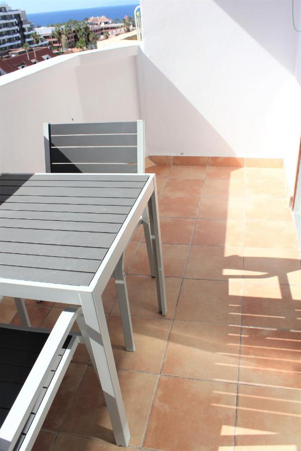 Superb Seaview Apartment In Playa De Las Americas المظهر الخارجي الصورة