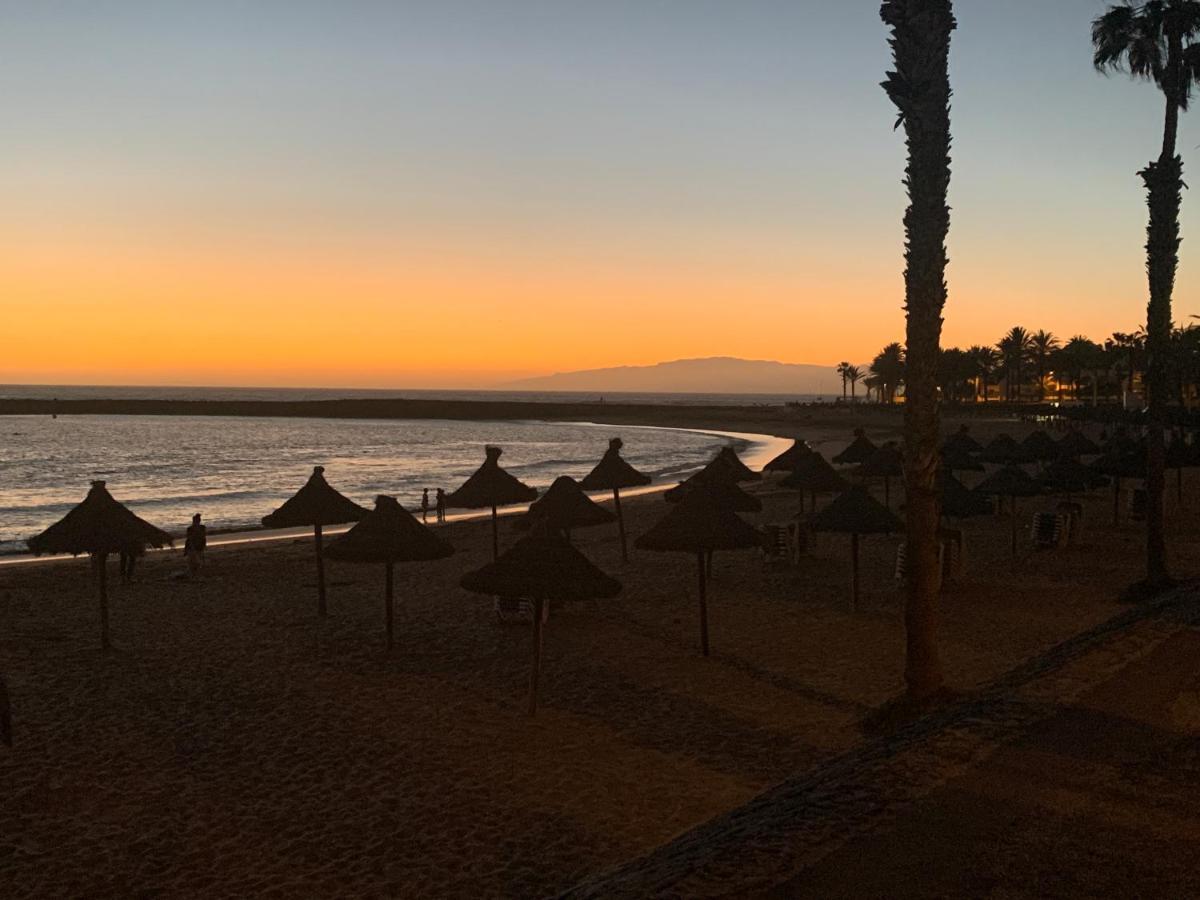 Superb Seaview Apartment In Playa De Las Americas المظهر الخارجي الصورة